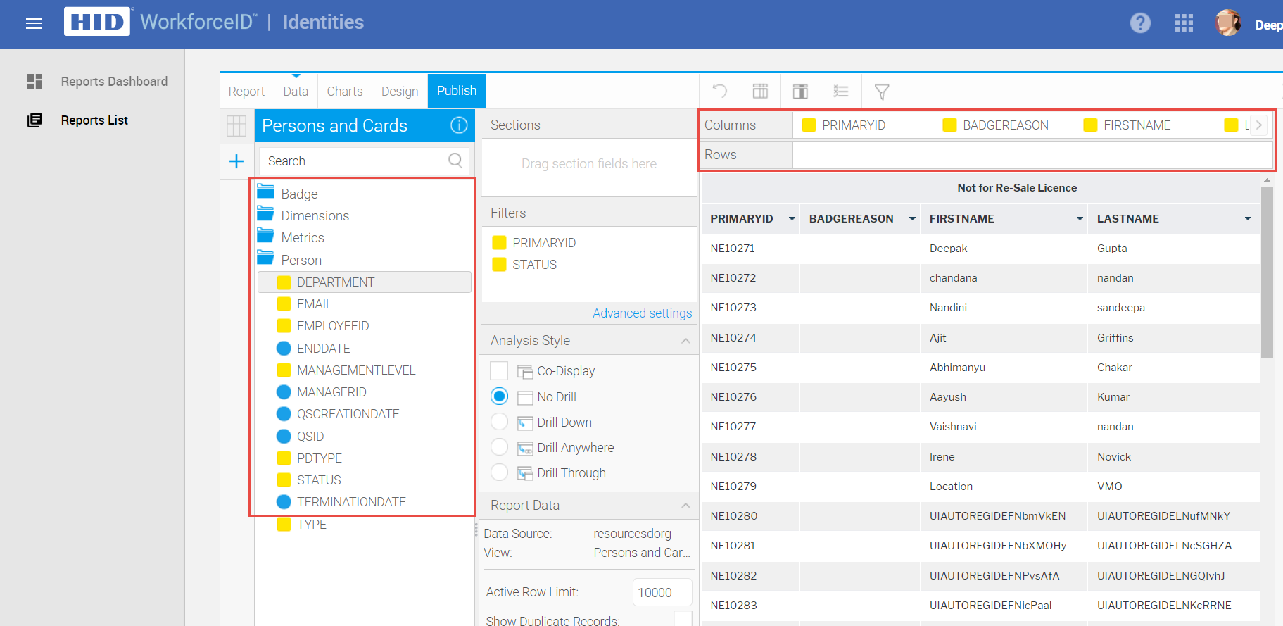 Drag and drop the report fields from the folder to the columns panel and vice-versa